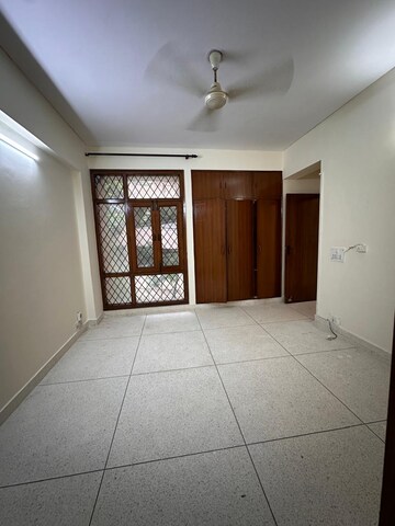 Bedroom in 3 BHK Apartment at Shri Banke Vihari, Sector 56 – for Rent