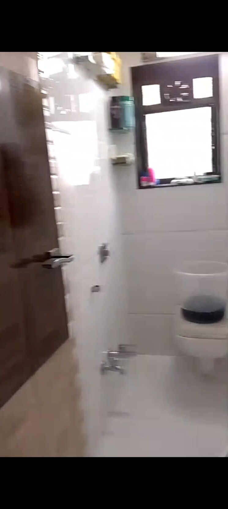 Bathroom, sai-deep-andheri 1 Bedroom 500 Sq.Ft. Apartment In Andheri East Mumbai 9092867