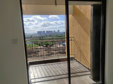 Room in 2 BHK Apartment at Shapoorji Pallonji Joyville Hinjewadi Phase 2, Hinjewadi – for Rent