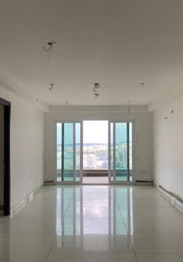Room in 3 BHK Apartment at Trendset Jayabheri Elevate, Madhapur – for Rent