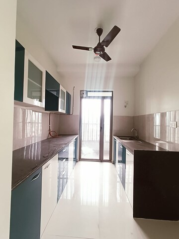 Kitchen in 2 BHK Apartment at Kalpataru Paramount, Kapur Bawdi – for Rent
