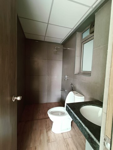 Bathroom in 2 BHK Apartment at Kalpataru Paramount, Kapur Bawdi – for Rent