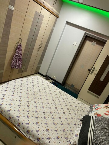 Bedroom in 2 BHK Apartment at Malad Apartment, Malad West – for Rent