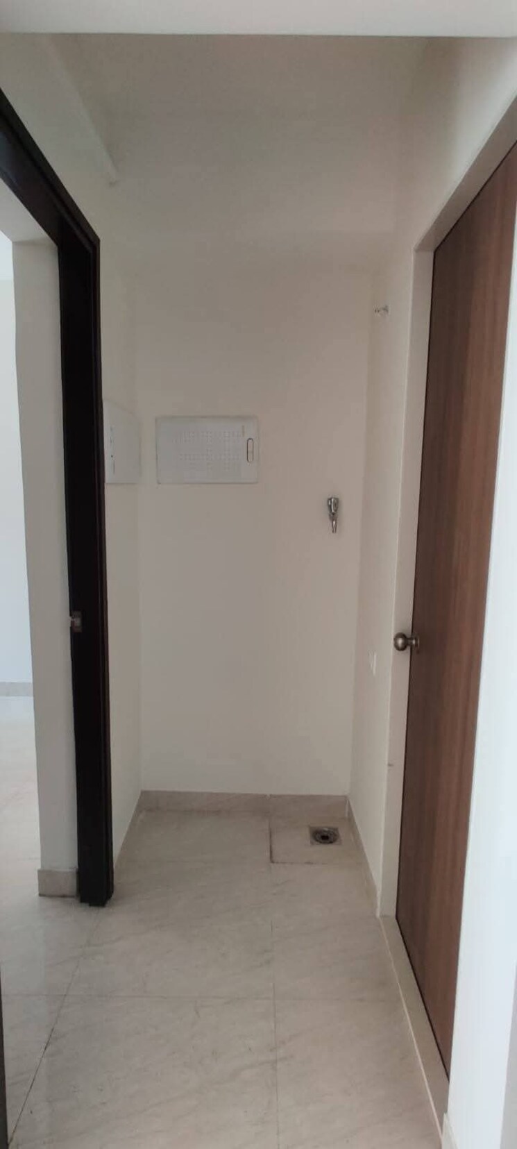 Room, lodha-crown-quality-homes 2 Bedroom 600 Sq.Ft. Apartment In Majiwada Thane 9092916