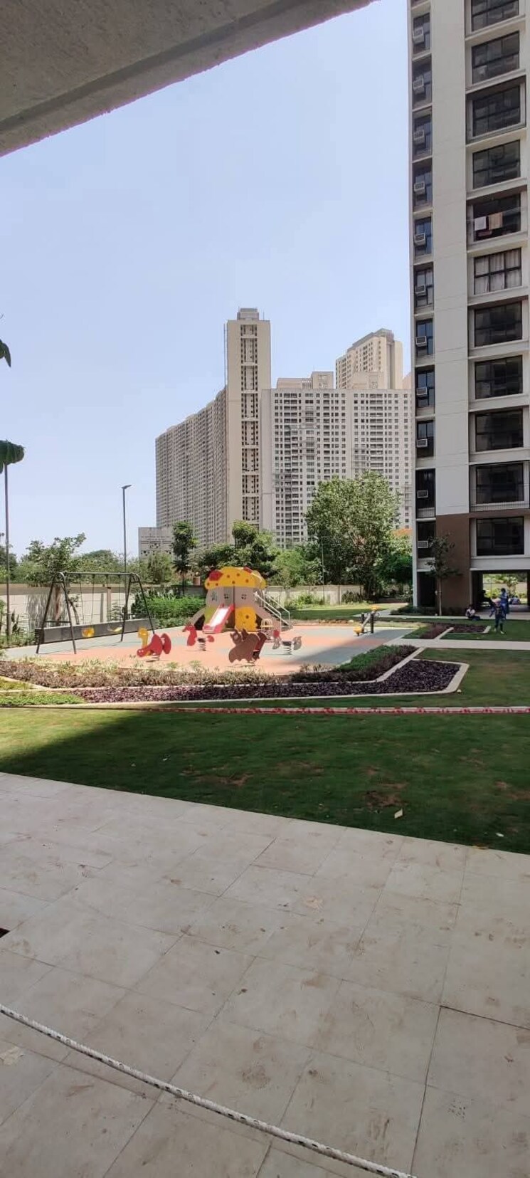 Garden, lodha-crown-quality-homes 2 Bedroom 600 Sq.Ft. Apartment In Majiwada Thane 9092916