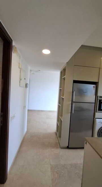Room in 1 BHK Apartment at Hiranandani Powai Park, Powai – for Rent
