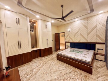6+ BHK Independent House For Sale in Mansarovar Extension