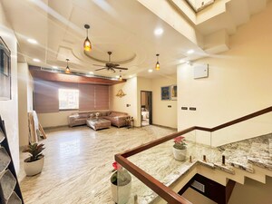 Team Area in 6+ BHK Independent House at Mansarovar Extension – for Sale