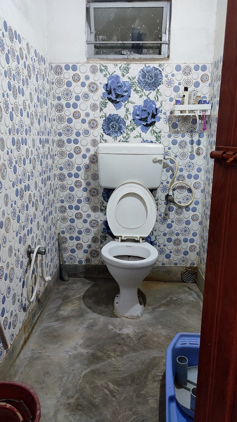 Bathroom, sodepur 2 Bedroom 870 Sq.Ft. Apartment In Sodepur Kolkata 9092960