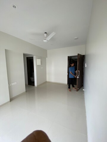 Room in 1 BHK Apartment at Ghatkopar West – for Rent