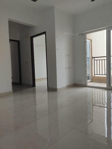 Room in 2 BHK Apartment at Ace Divino, Sector 1 Greater Noida – for Rent