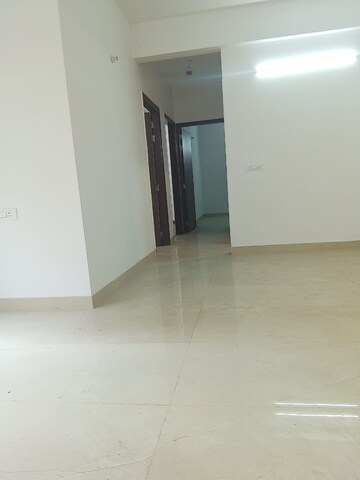 Room in 3 BHK Apartment at Ace Divino, Sector 1 Greater Noida – for Rent