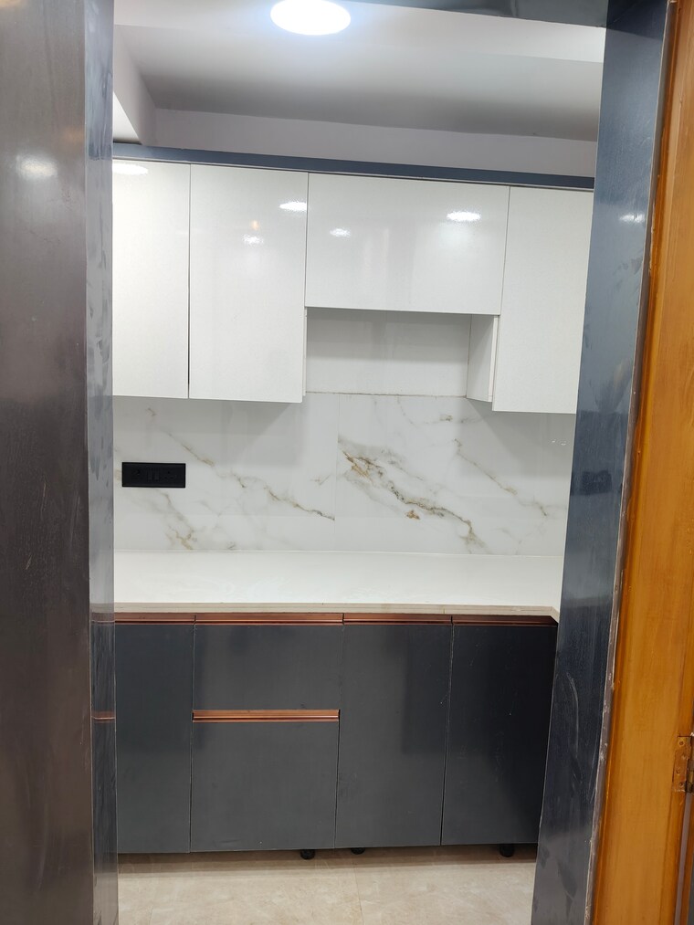 Kitchen, govindpuri 2 Bedroom 580 Sq.Ft. Builder Floor In Govindpuri Delhi 9093035