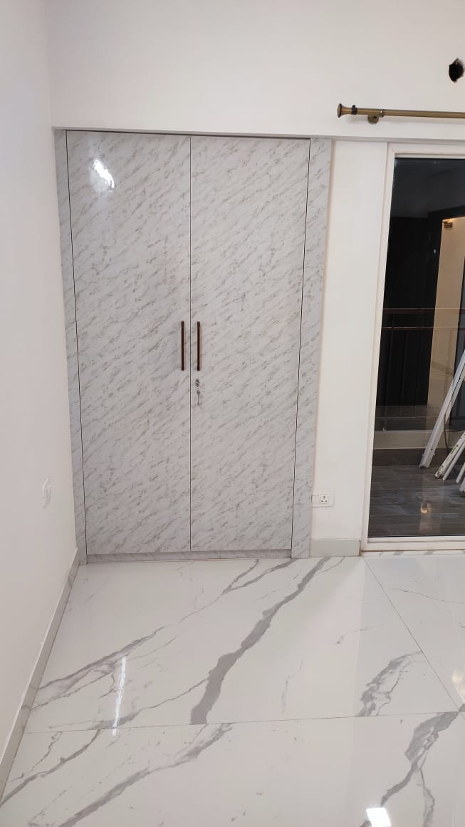 4 BHK Apartment For Rent in Sector 1