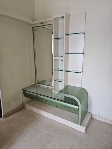 Bedroom in 5 BHK Apartment at Gandhi Bazar – for Rent