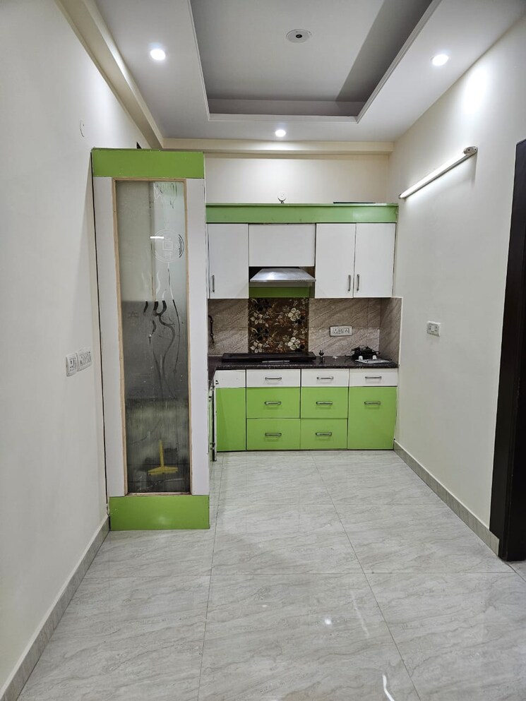 Kitchen, maya-homes 3 Bedroom 1350 Sq.Ft. Builder Floor In Indrapuram Ghaziabad 9093058