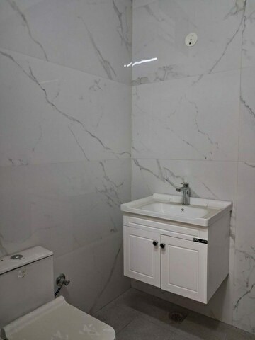 Bathroom in 4 BHK Builder Floor at Sector 28 – for Rent