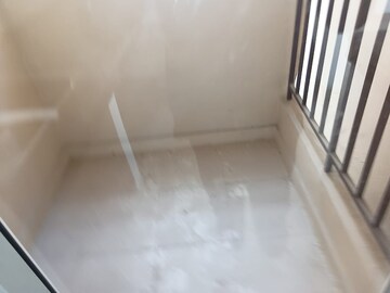 Room in 2 BHK Apartment at Ace Divino, Sector 1 Greater Noida – for Rent