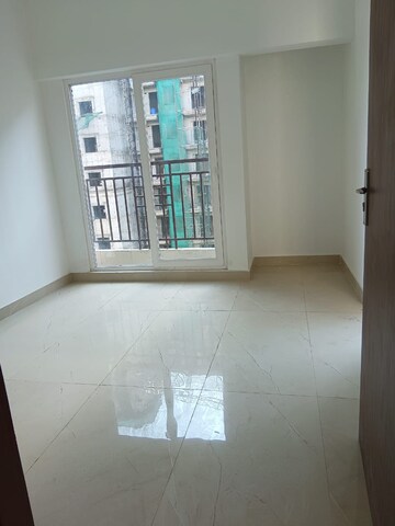 Room in 2 BHK Apartment at Ace Divino, Sector 1 Greater Noida – for Rent