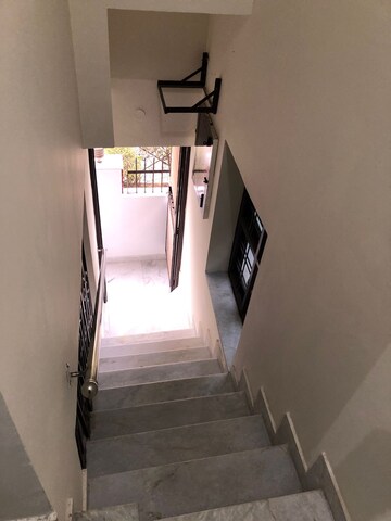 Building Lobby in 2 BHK Builder Floor at Sector 4 – for Rent