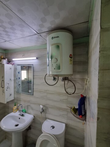 Bathroom in 3 BHK Apartment at Panchsheel Greens, Sector 16 Greater Noida – for Rent