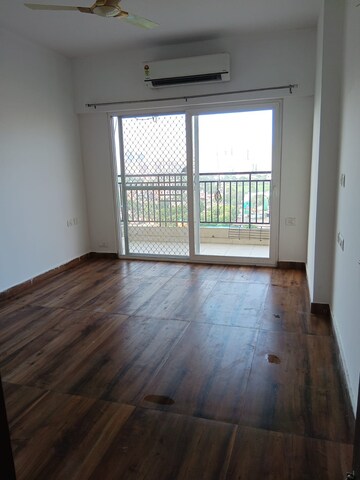 Room in 3 BHK Apartment at Ace Divino, Sector 1 Greater Noida – for Rent