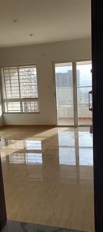 Room in 1 BHK Apartment at VTP Leonara, Mahalunge – for Rent