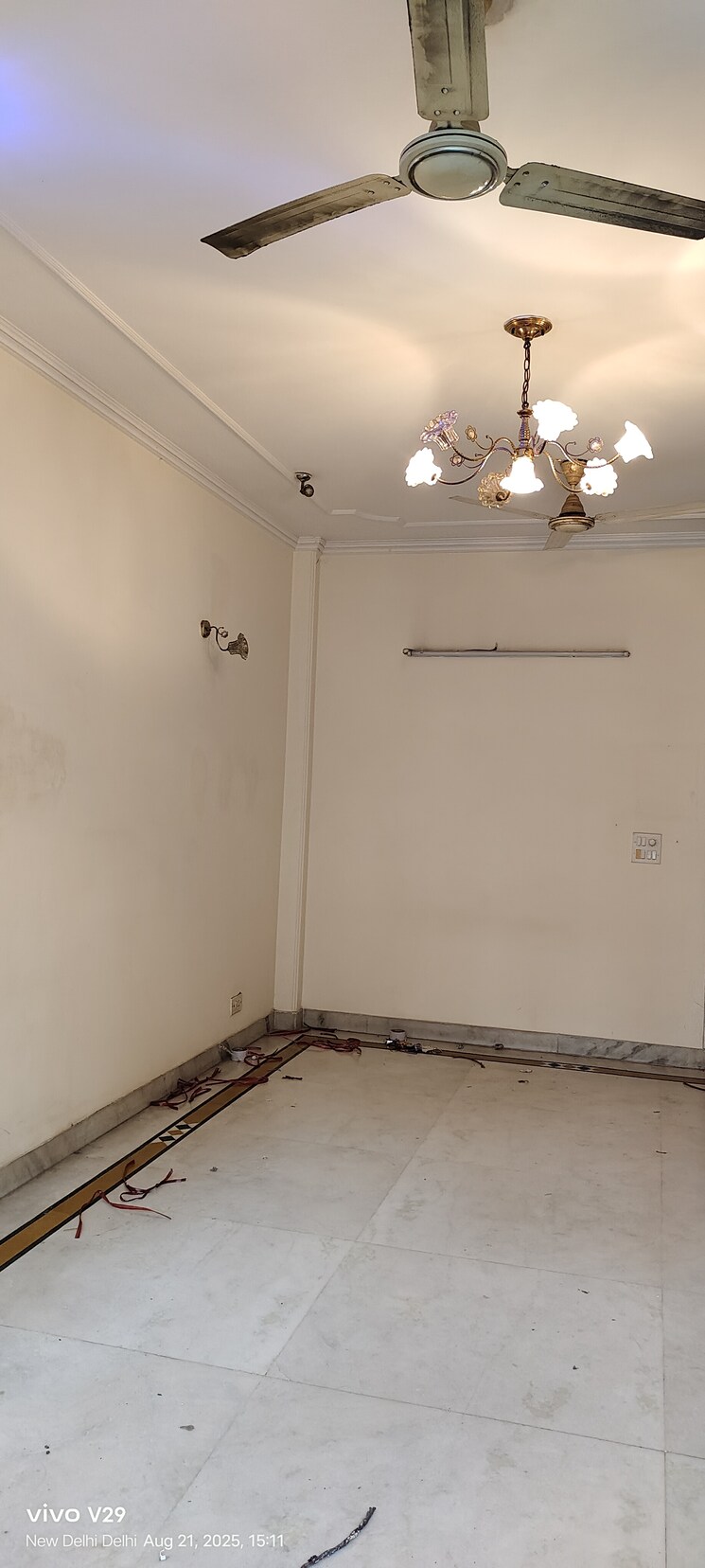 Room, chittaranjan park 3 Bedroom 126 Sq.Yd. Builder Floor In Chittaranjan Park Delhi 9093187