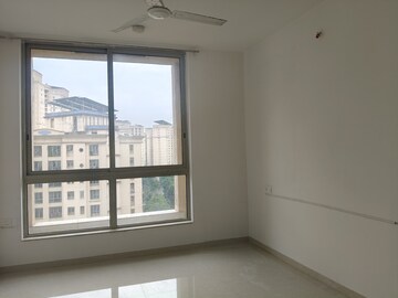 2.5 BHK Apartment For Rent in Hiranandani Estate Flamingo, Ghodbunder Road