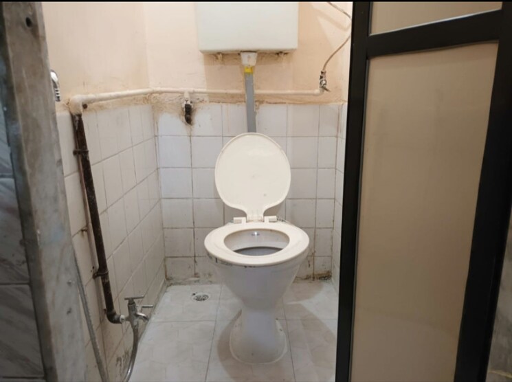 Bathroom, kopar khairane 1 Bedroom 500 Sq.Ft. Apartment In Kopar Khairane Navi Mumbai 9093488