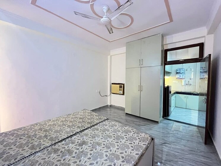 Bedroom, freedom fighters enclave 1 Bedroom 450 Sq.Ft. Builder Floor In Freedom Fighters Enclave Delhi 9093244