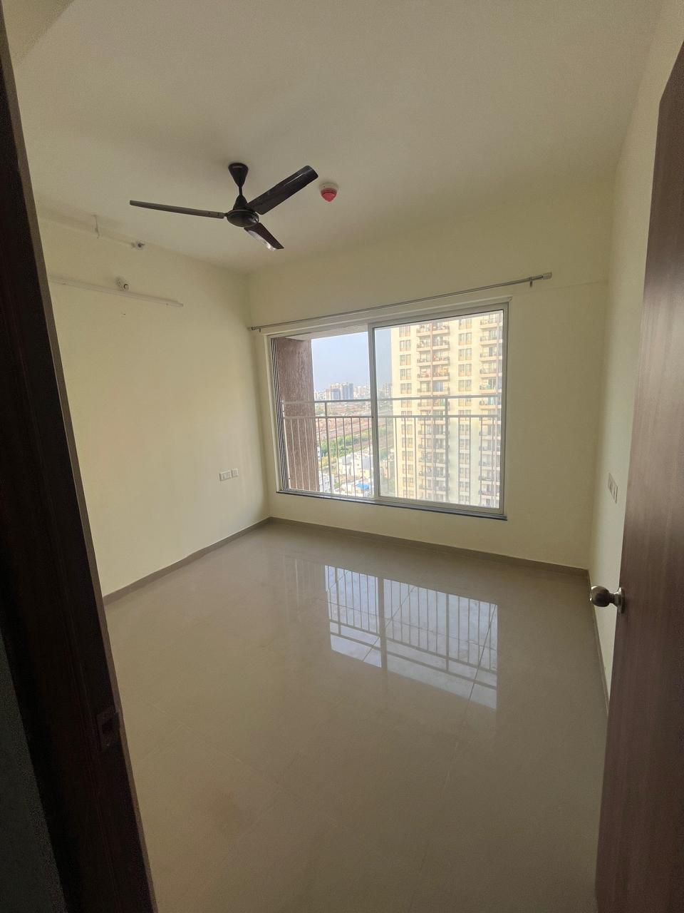 2 BHK + Study Room 801 Sq.Ft. Apartment in Kolte Patil Life Republic