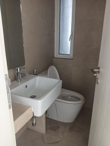 Bathroom in 3 BHK Apartment at Indiabulls Sky Forest, Lower Parel – for Sale