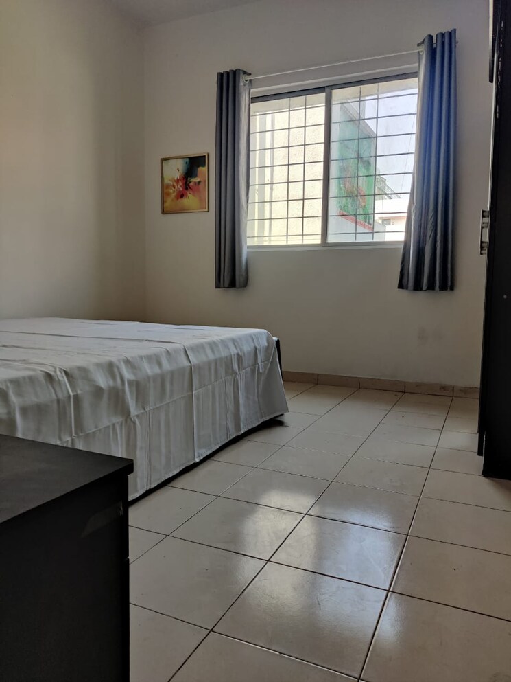 Bedroom, vrindavan-chs-kharadi 1 Bedroom 420 Sq.Ft. Apartment In Kharadi Pune 9093331