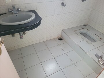 Bathroom in 2 BHK Apartment at Bhosale Enclave, Bhosale Nagar – for Rent