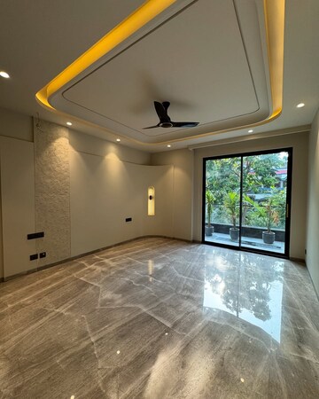 Bedroom in 2 BHK Builder Floor at Khodna Kalan – for Sale
