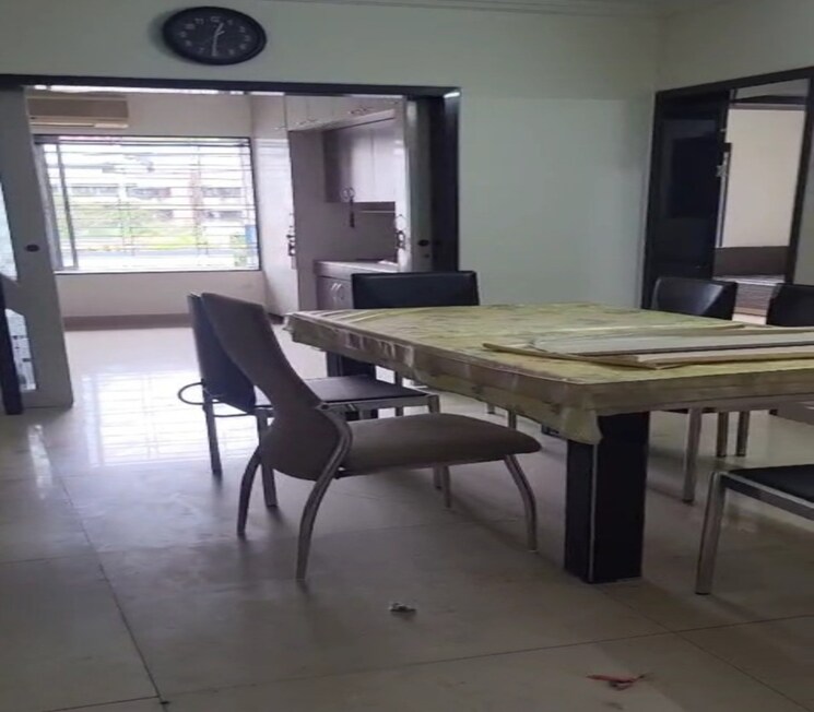 Room, dadar east 4 Bedroom 1400 Sq.Ft. Apartment In Dadar East Mumbai 9093359