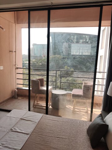 Room in 1 BHK Apartment at E Park, Kharadi – for Rent