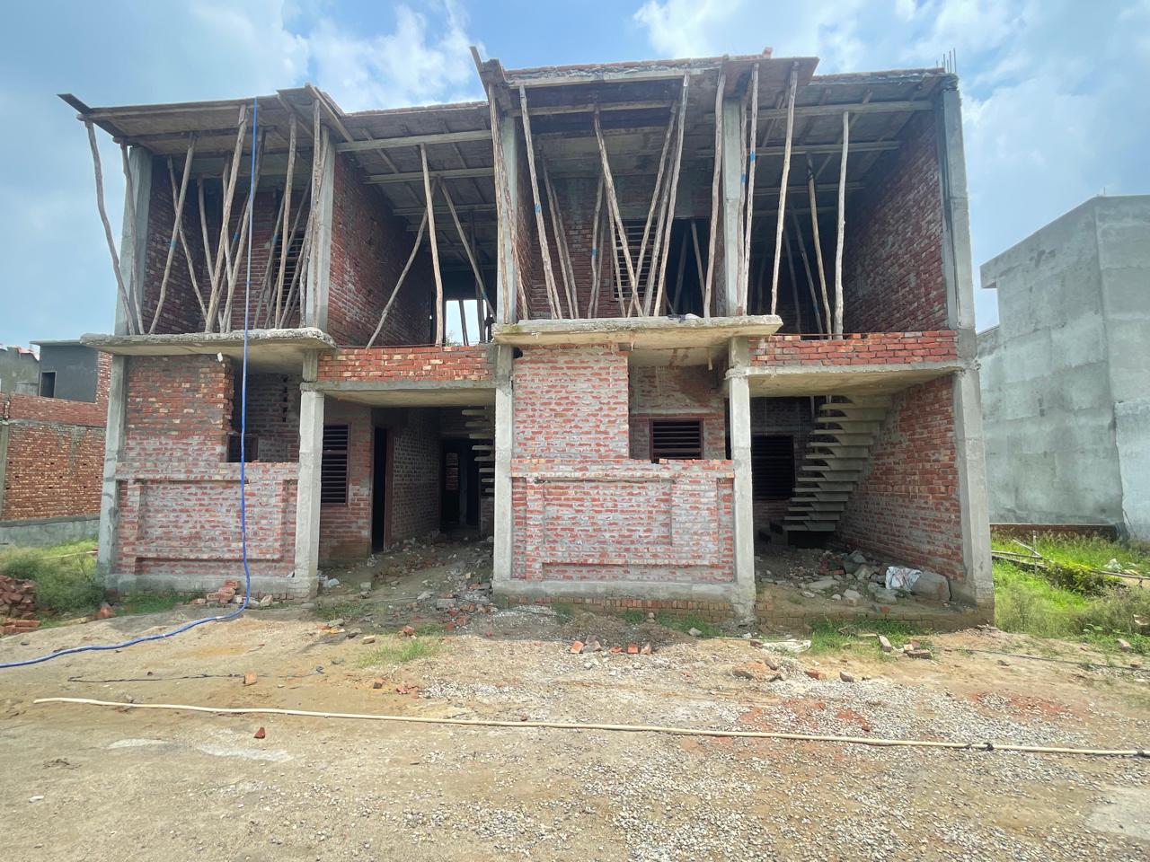 Plot For Sale in Har Raj Encalave 