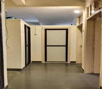 Floor Plan in 1 BHK Apartment at Prabhadevi – for Rent