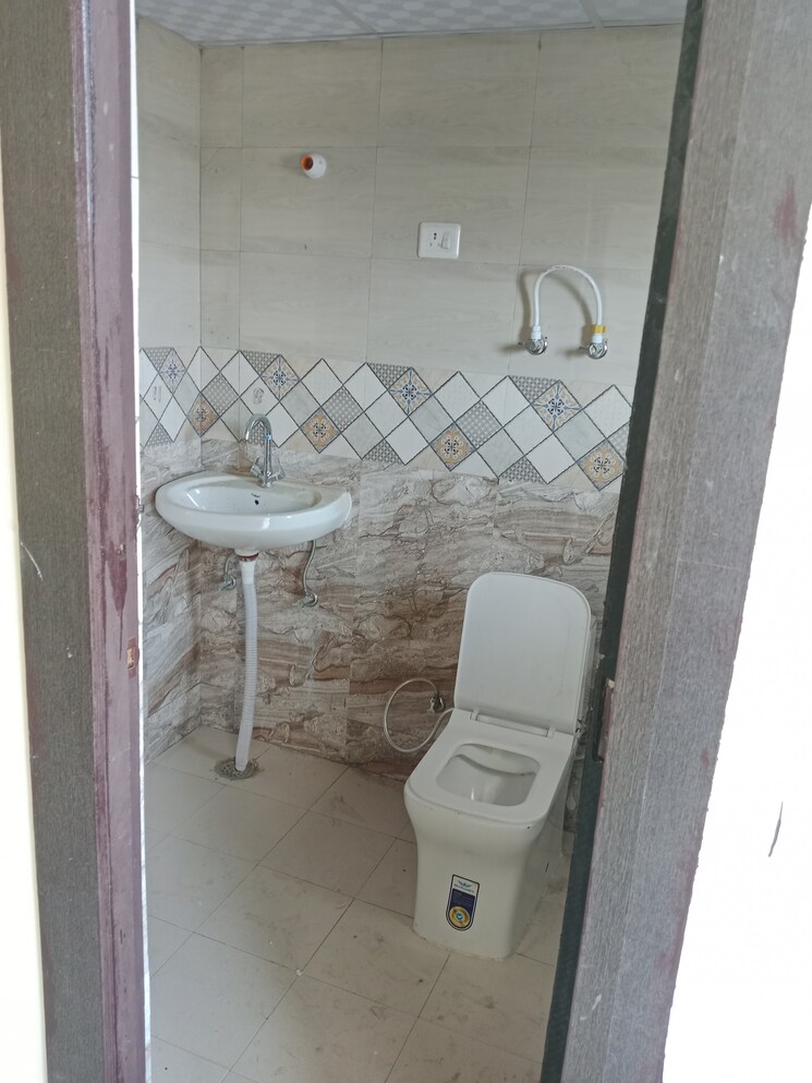 Bathroom, ascent-savy-ville-de 3 Bedroom 1199 Sq.Ft. Apartment In Raj Nagar Extension Ghaziabad 9093391