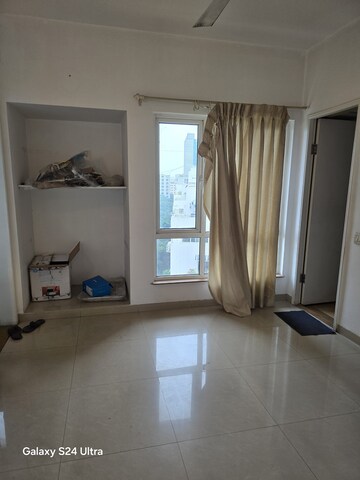 Living Room in 3.5 BHK Apartment at Water Front Apartment, Kalyani Nagar – for Rent
