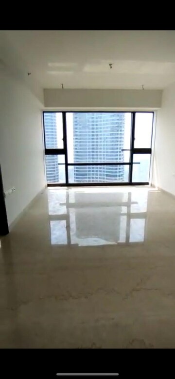 Room in 3 BHK Apartment at Lodha Trump Tower, Worli – for Sale