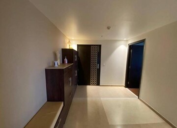 Room in 3 BHK Apartment at Tata Primanti-Executive Apartments, Sector 72 – for Sale