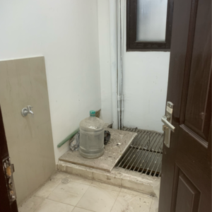 Bathroom in 1 BHK Builder Floor at Vasundhara Sector 3 – for Sale