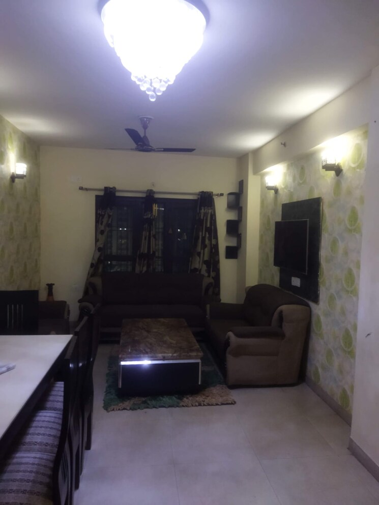 Living Room, omaxe-new-heights 2 Bedroom 1100 Sq.Ft. Apartment In Sector 78 Faridabad 9093490