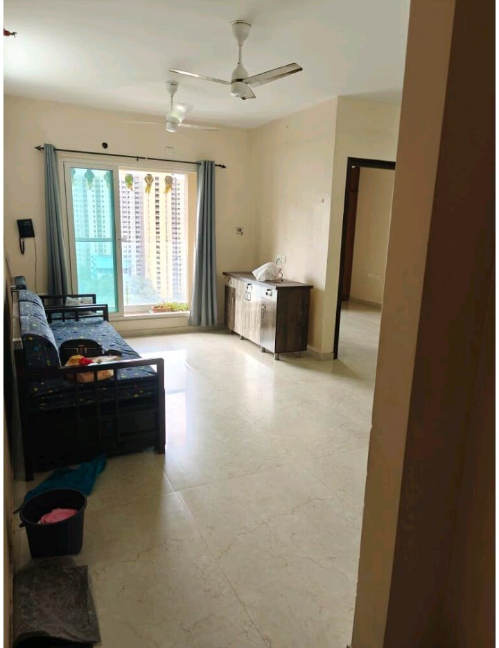 2 BHK + Pooja Room Apartment For Rent in Dosti Oak