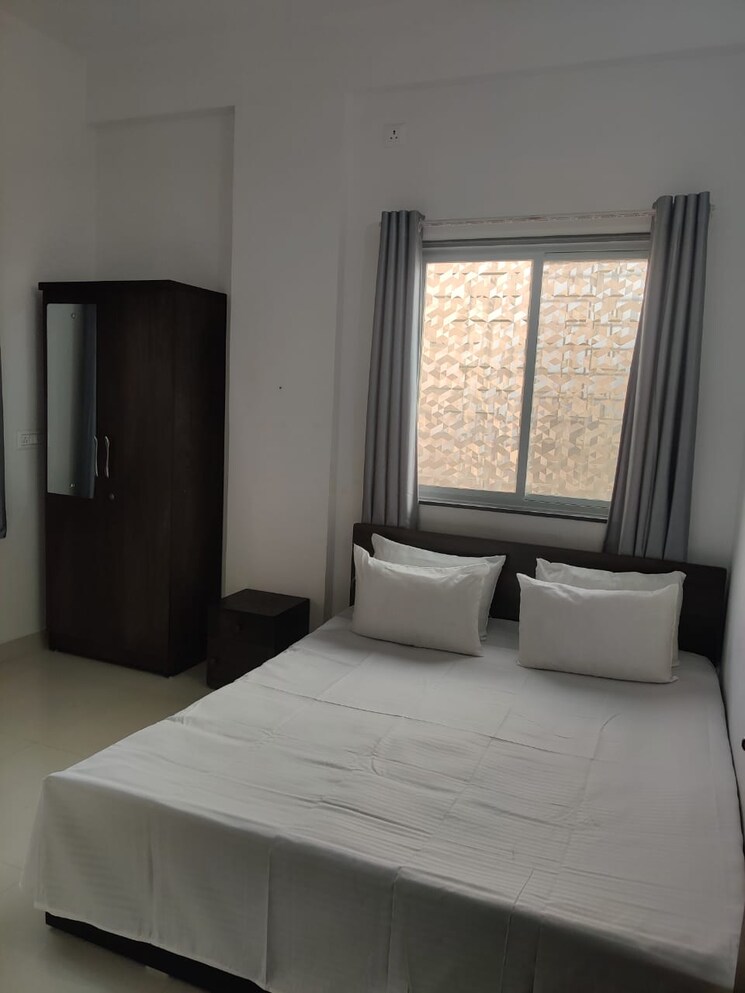 Room, kalpak-residency 1 Bedroom 428 Sq.Ft. Apartment In Chandan Nagar Pune 9093466