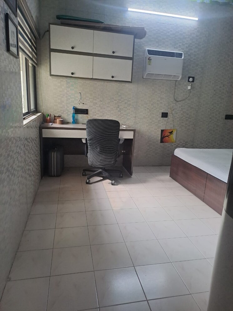 Room, tata-glendale 3 Bedroom 1300 Sq.Ft. Apartment In Vasant Vihar Thane 9093485