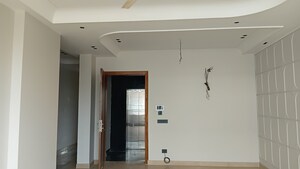 Room in 3.5 BHK Builder Floor at Anant Raj The Estate Floors, Sector 63a – for Sale